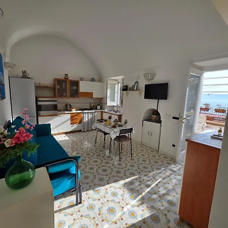 Casa Almary Appartamento *