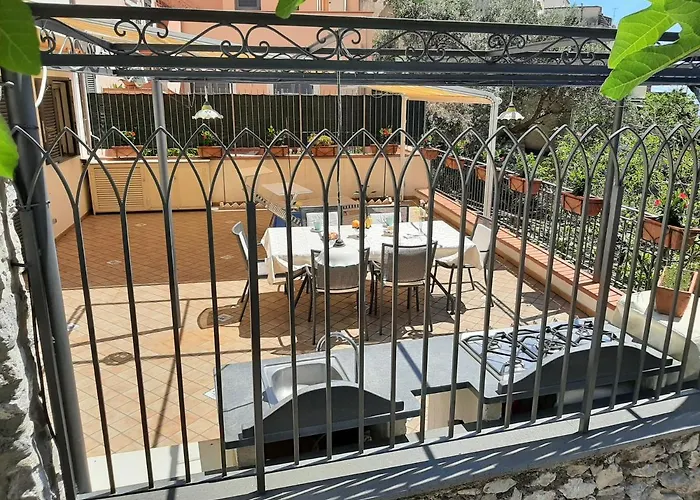 Casa Almary Apartment *